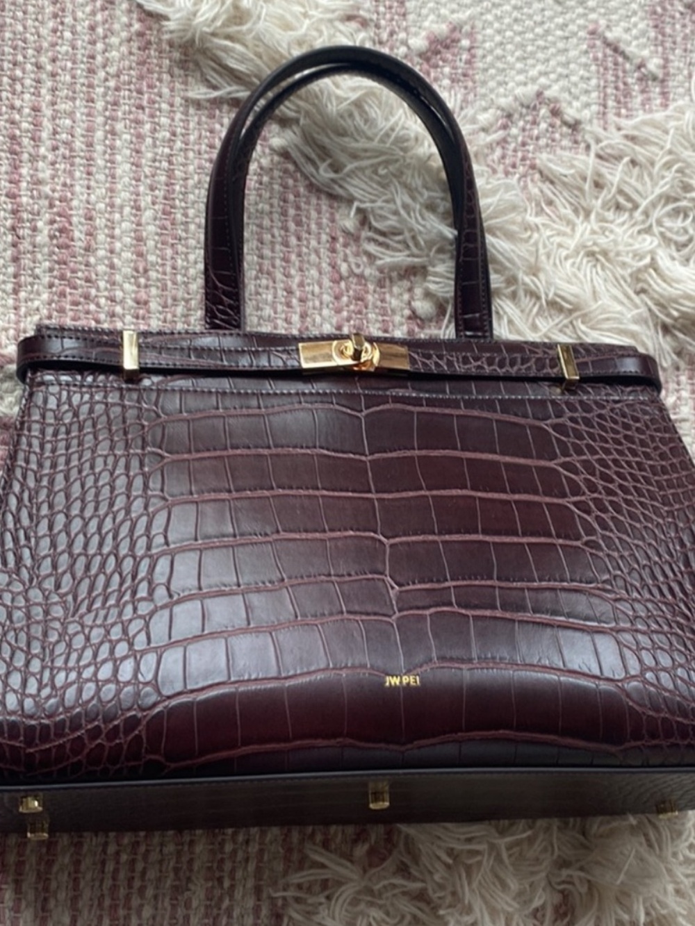 JW PEI Burgundy Croc-Embossed Tote with Gold Hardware NWT - Picture 3 of 6